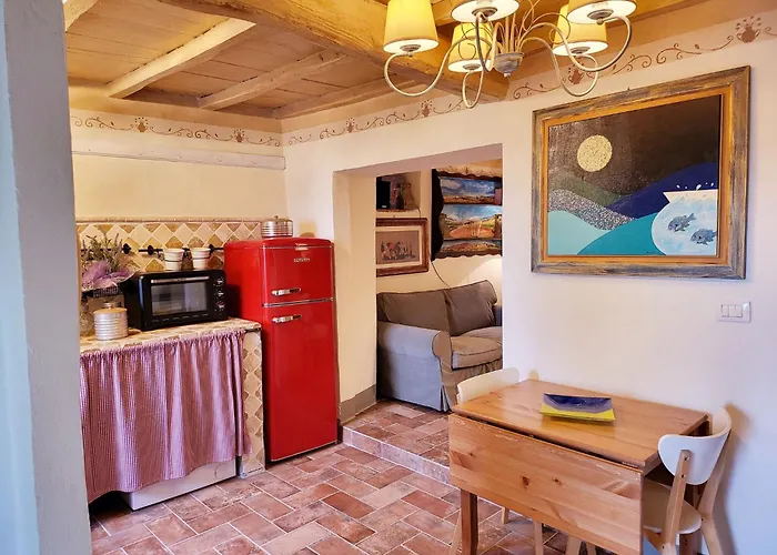 La Casa Degli Artisti, Jacuzzi, * Marliana