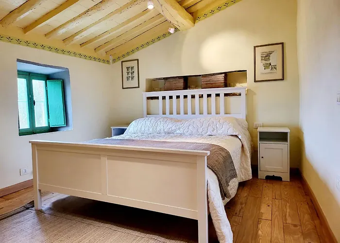 La Casa Degli Artisti, Jacuzzi, Σπίτι διακοπών